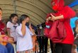 Ivo Sugianto Salurkan Seragam Sekolah dan Sembako untuk Korban Kebakaran Rindang Banua