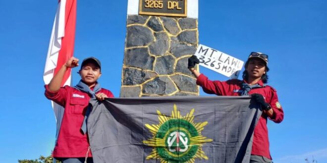 Tips Pendakian Gunung Lawu oleh Mapala UMPR, Tantangan dan Keindahan Alam