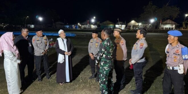 Berikan Rasa Nyaman, Personel Polsek Karau Kuala Amankan Tabligh Akbar Kemerdekaan
