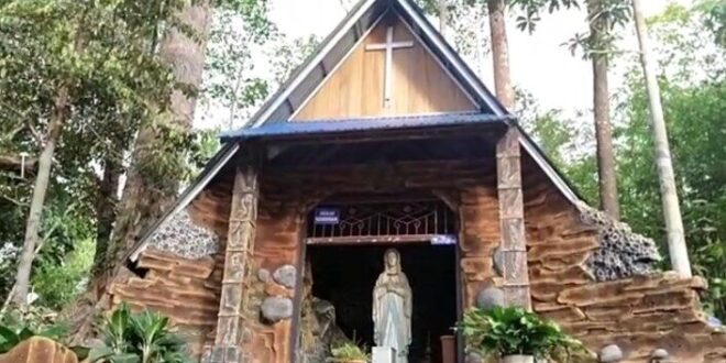 Menyusuri Jejak Iman di Goa Maria Sentuyun dan Air Terjun Bunda Maria