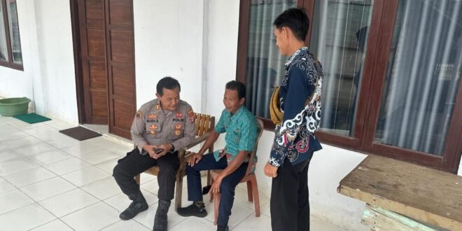 Kapolsek Karau Kuala Perkuat Sinergi Warga Lewat Silaturahmi Kamtibmas