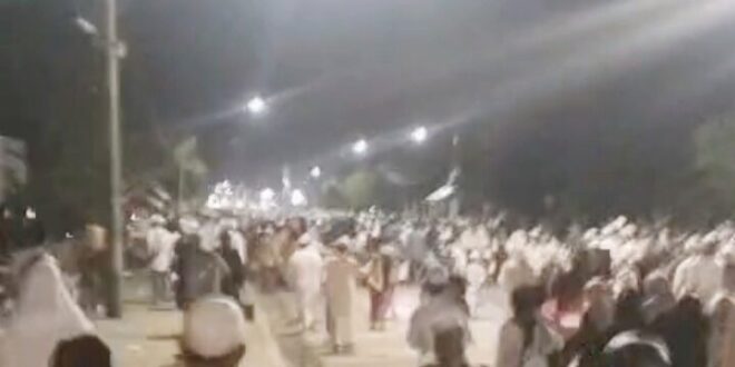 Lautan Jamaah Padati Sekumpul, Kerinduan pada Ulama Menggema di 5 Rajab