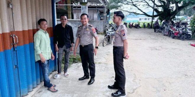 Bangun Kedekatan dengan Warga, Kapolsek Karau Kuala Turun Langsung ke Lapangan