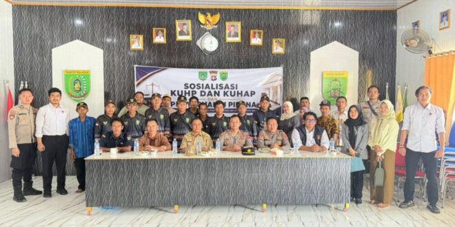 Tingkatkan Kesadaran Hukum, Polsek Karau Kuala Gelar Sosialisasi KUHP dan KUHAP Baru di Desa Babai