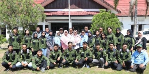 Menjembatani Teori dan Praktik, Mahasiswa UMPR Dalami Inovasi Benih Unggul di UPT BPPBTPH Kalteng
